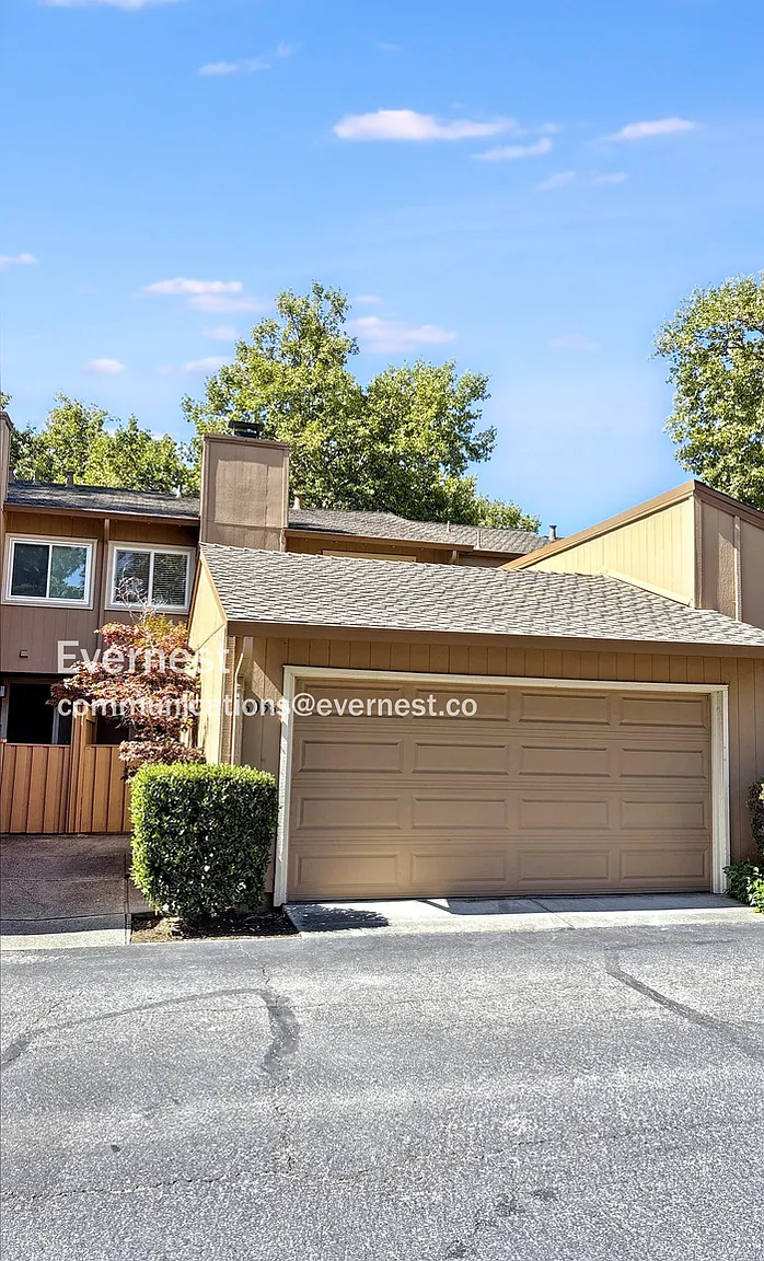6056 Elmbridge Dr photo 1