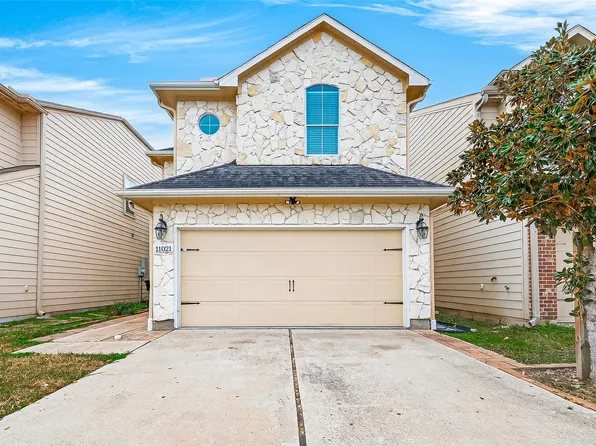 11021 Panther Ct, Houston, TX 77099