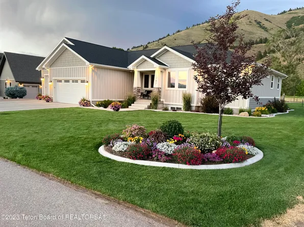 267 Young Ln, Afton, WY 83110