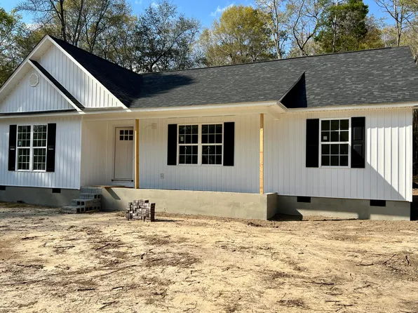 300 Rosewood Dr, Barnwell, SC 29812