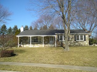 3704 Meyer Ln, Hatboro, PA 19040