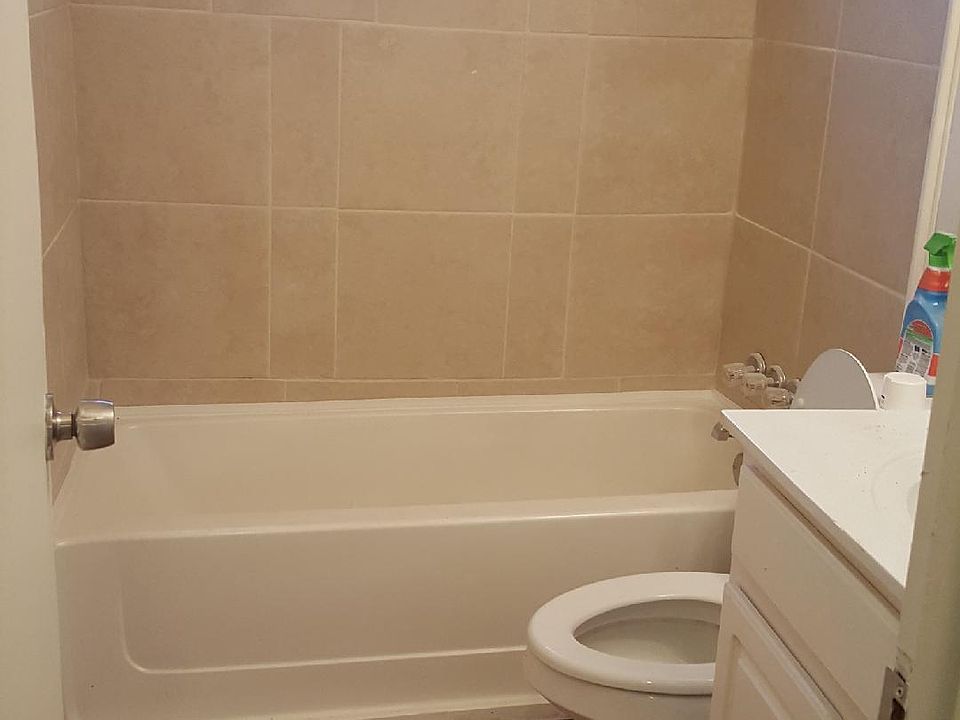 1st image of 1220 Avenue L