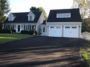 18 Settlers Hill Rd, Attleboro, MA 02703