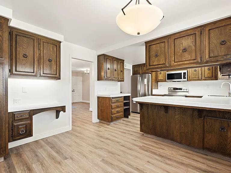 157 Regency Dr — Photo 11