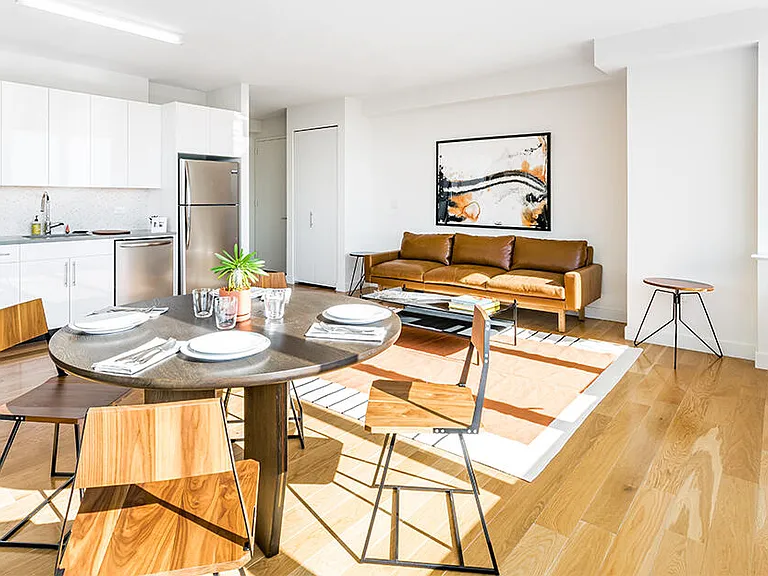 33 Bond St #2410 — Photo 18