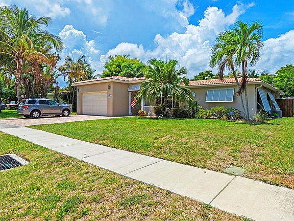 2nd image of 349 SW 14th Court