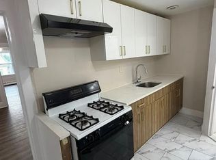 224 N 9th St #3L, Newark, NJ 07107