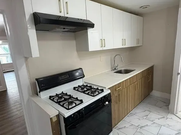 224 N 9th St, Newark, NJ
