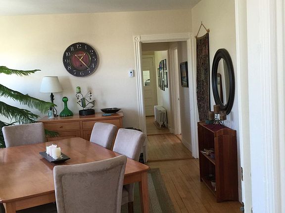 Dining Room looking towards kitchen