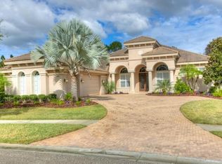 12002 Royce Waterford Cir, Tampa, FL 33626