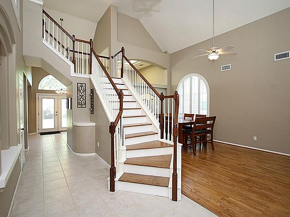5th image of 10315 N Laurel Branch Dr