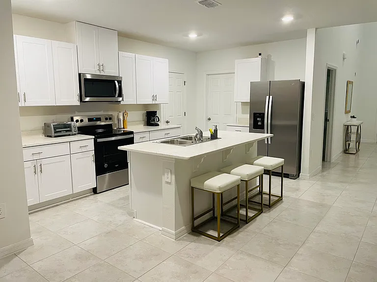 3817 Giorgio Dr — Photo 3