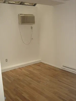 Rented by Paley Management | media 42