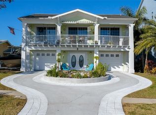 506 Shore Dr W, Oldsmar, FL 34677
