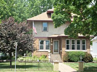 361 E Division St, Fond Du Lac, WI 54935