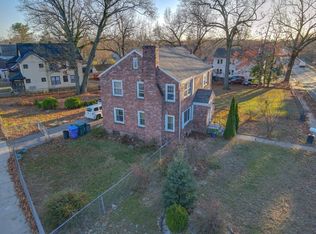 515 Bay St, Springfield, MA 01109