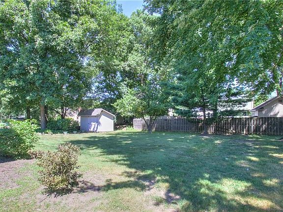 2nd image of 6269 Gatewood Dr