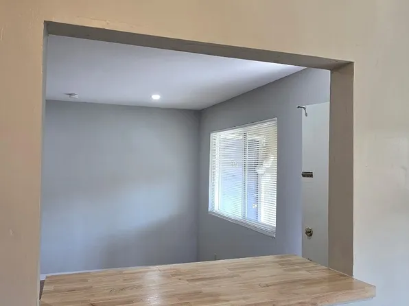 2520 S St APT 13, Sacramento, CA 95816