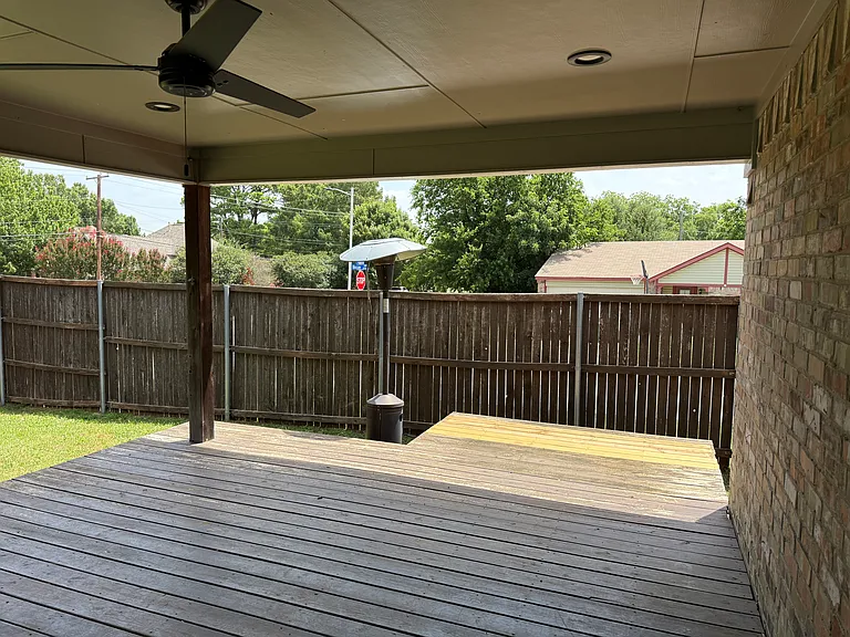 5001 Lasalle Dr — Photo 29