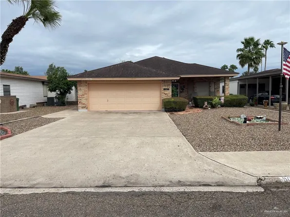 908 Santa Anna Dr, Alamo, TX 78516