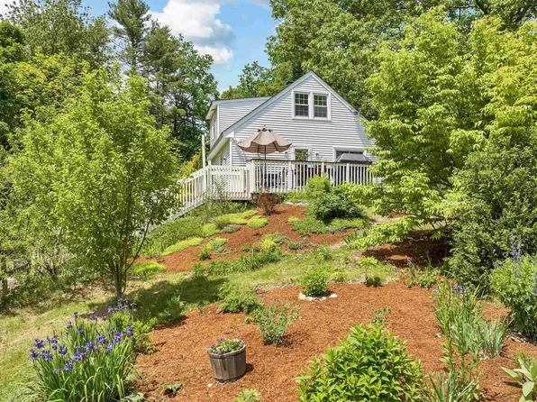 6 Chandler Circle, Bow, NH 03304