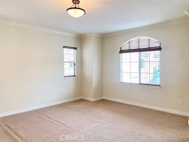5531 Sultana Ave — Photo 13