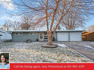 3013 Arona St, Roseville, MN 55113
