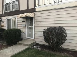 2507 Spruce Ln, Lynwood, IL 60411