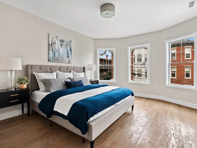 71 Ruthven St #3 — Photo 7