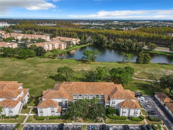 14049 Fairway Island Dr APT 124, Orlando, FL 32837