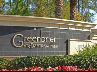 6896 Roundleaf Dr, Jacksonville, FL 32258