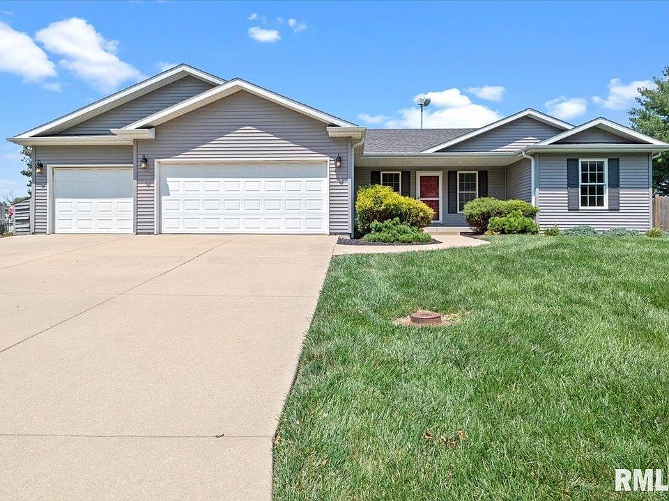 1st image of 813 Stonehill Dr