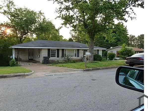 2279 Maple Ave, Florence, AL 35630