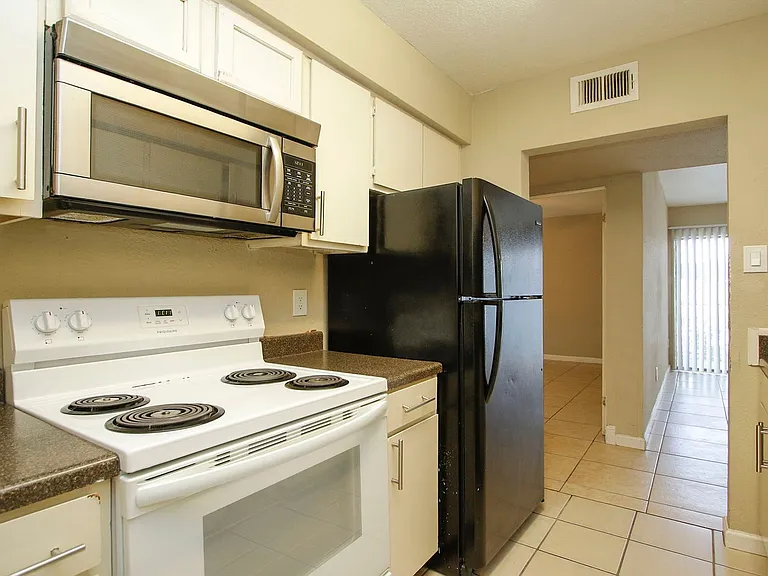 2822 S Bartell Dr #H6 — Photo 10