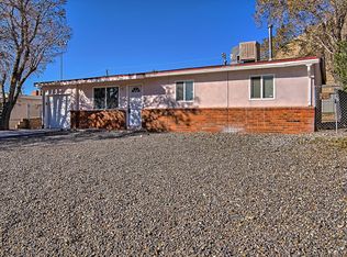1807 Sunshine Ter SE, Albuquerque, NM 87106