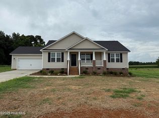 186 N Movado Trl, Kenly, NC 27542