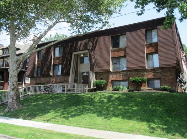 1770 Summit St APT 2C