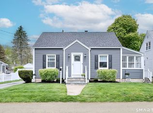 58 Newton St, Stratford, CT 06614