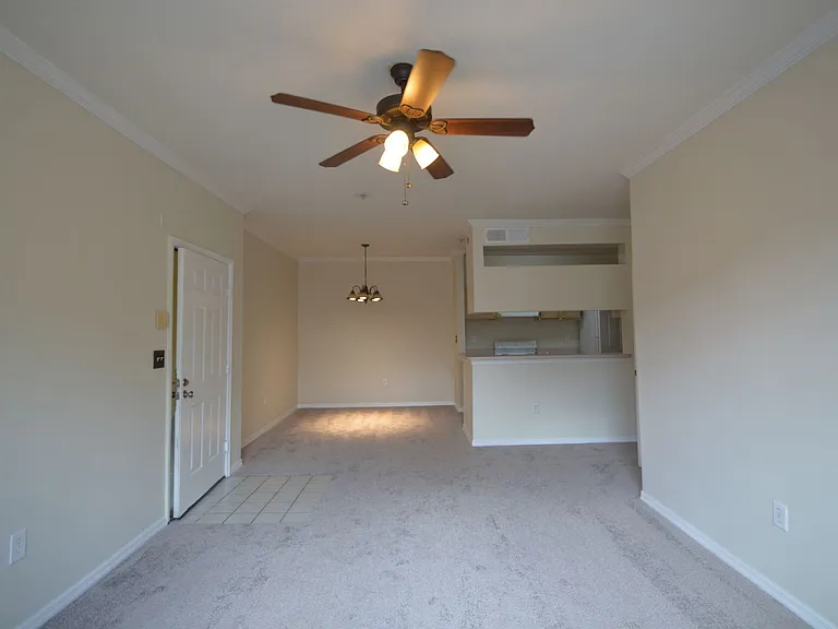 5616 Pinnacle Heights Cir #308 — Photo 2