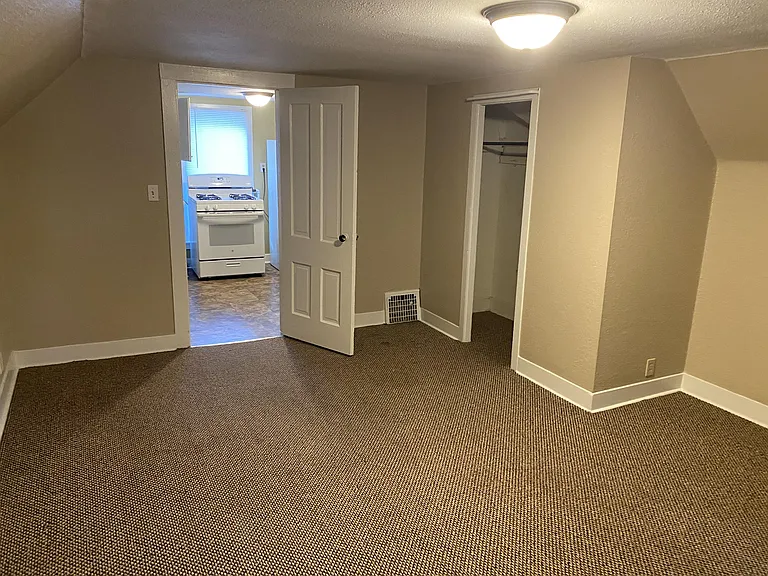 2916 Roosevelt St #2 — Photo 5