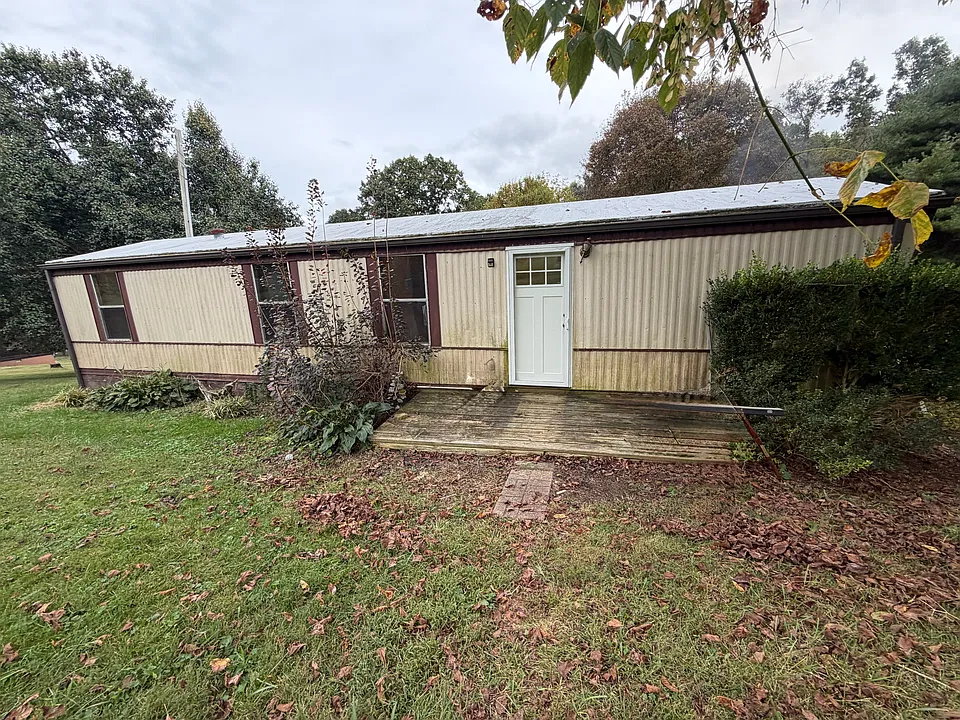 245 Serena Ln