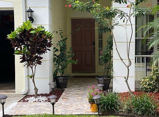 7901 Terrace Ridge Dr, Temple Terrace, FL 33637