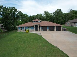31797 S 598th Ct, Grove, OK 74344