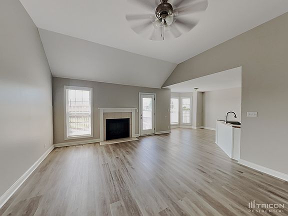 3rd image of 1060 Cindy Jo Ct