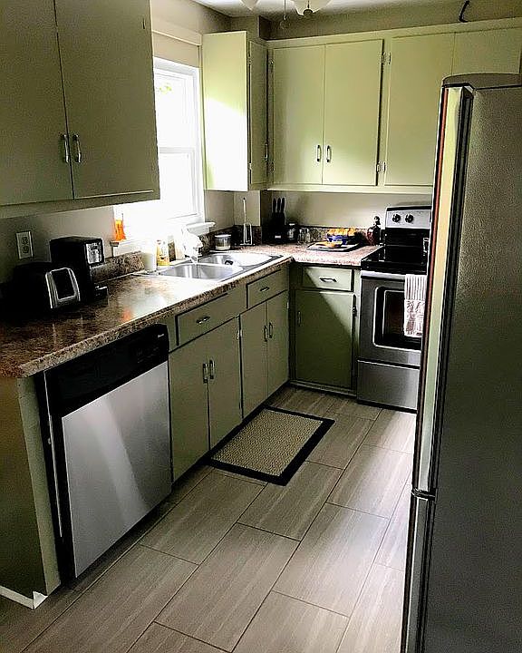 Apartment Kitchen