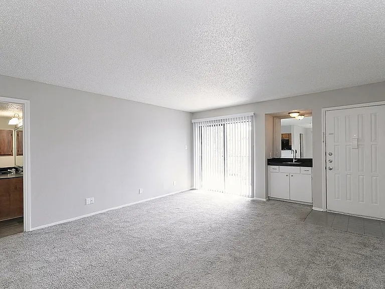 City Summit Apartments — Photo 80