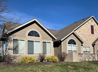 7749 E Point Dr, Findlay, OH 45840