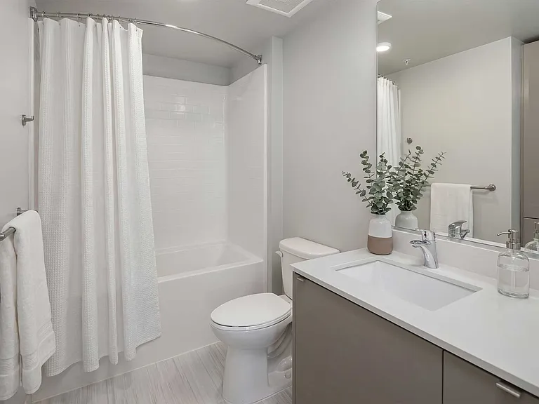 CityLine — Photo 10