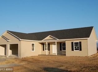 82 Sara Ann Ave, Edinburg, VA