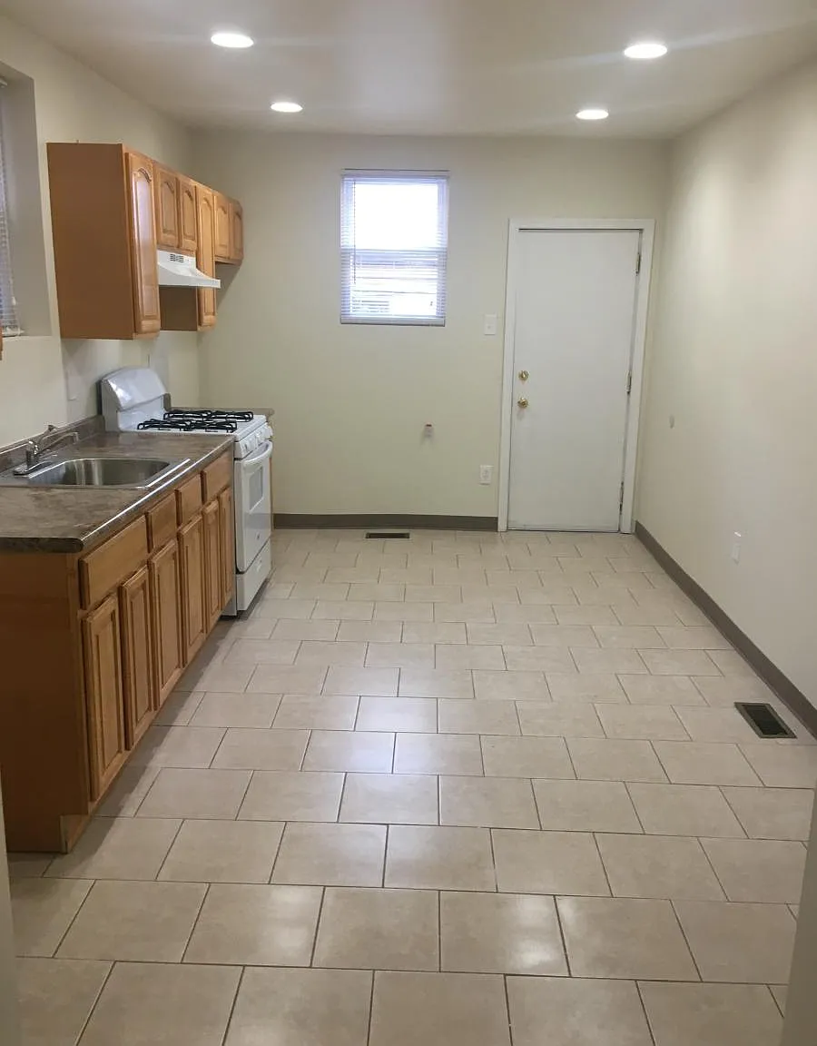 2074 Albright Street — Photo 4